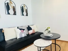 1 Schlafzimmer Wohnung zu verkaufen im Centrio, Wichit