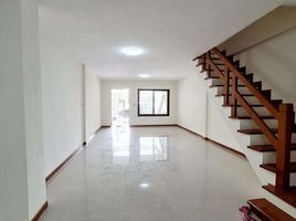 2 Bedroom Townhouse for sale at Diamond Ville Lumlukka Klong 2, Khu Khot