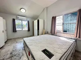 2 Schlafzimmer Villa zu verkaufen im Pattaya Paradise Village 2, Nong Prue