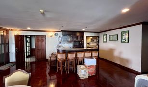 3 Bedrooms Condo for sale in Khlong Tan Nuea, Bangkok Oriental Towers