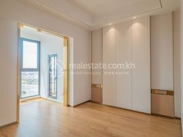 3 Bedroom Apartment for sale at 3-Bedroom Unit | Wealth Mansion | Amazing River Views , Chrouy Changvar