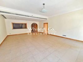 2 Bedroom Apartment for sale at Al Hamri, Shoreline Apartments, Palm Jumeirah