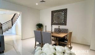 3 Habitaciones Adosado en venta en Sanctnary, Dubái Aurum Villas