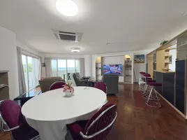2 Bedroom Condo for sale at Silver Beach , Na Kluea