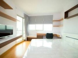 2 Bedroom Condo for sale at Supalai Park Ekkamai-Thonglor, Bang Kapi