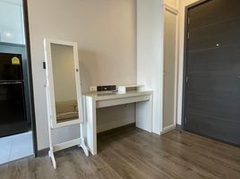 1 Schlafzimmer Appartement zu verkaufen im Urbano Rajavithi, Bang Phlat, Bang Phlat