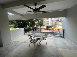 3 Bedroom Condo for rent at Siva Court, Khlong Toei Nuea