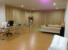 6 Schlafzimmer Warenhaus zu verkaufen in Bang Bon, Bangkok, Bang Bon