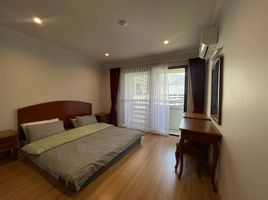 2 Bedroom Apartment for rent at Baan Suanpetch, Khlong Tan Nuea, Watthana