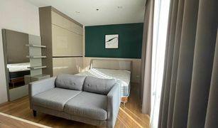 1 Bedroom Condo for sale in Khlong Tan, Bangkok Park Origin Phrom Phong