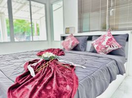 2 Schlafzimmer Reihenhaus zu verkaufen im Rattanakorn Village 12 , Nong Prue