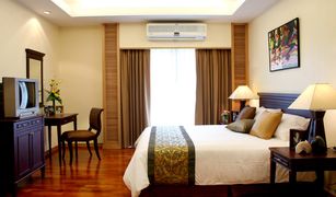 2 Schlafzimmern Wohnung zu verkaufen in Thung Mahamek, Bangkok Esmeralda Apartments
