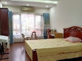 5 Bedroom Villa for sale in Dich Vong Hau, Cau Giay, Dich Vong Hau