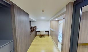 Khlong Toei Nuea, ဘန်ကောက် Siamese Exclusive Sukhumvit 31 တွင် 2 အိပ်ခန်းများ ကွန်ဒို ရောင်းရန်အတွက်