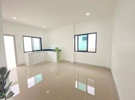 3 Schlafzimmer Villa zu verkaufen im Baan Ladasiri 3, Hin Lek Fai