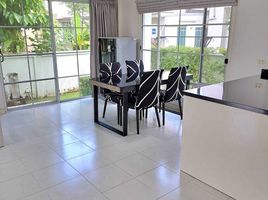 3 Bedroom House for rent at Mantana Onnut-Wongwaen, Dokmai