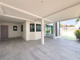 4 Schlafzimmer Villa zu verkaufen im Chok Thip Villa, Chalong