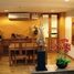 在Serene Place Sukhumvit 24租赁的2 卧室 公寓, Khlong Tan