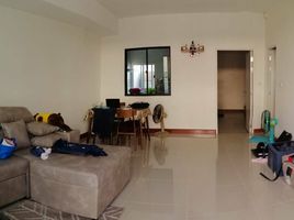 3 Schlafzimmer Reihenhaus zu verkaufen im Pleno Ladprao-Serithai, Ram Inthra