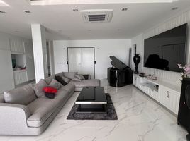 4 Bedroom House for sale in Phuket, Pa Khlok, Thalang, Phuket