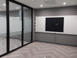 183.95 кв.м. Office for rent at 208 Wireless Road Building, Lumphini