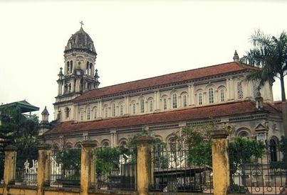 Neighborhood Overview of Ha Cau, Hanoi