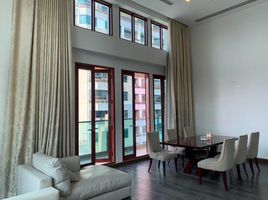 3 Bedroom Condo for rent at The Crest Ruamrudee, Lumphini