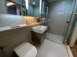 1 спален Кондо в аренду в MODE Sukhumvit 61, Khlong Tan Nuea