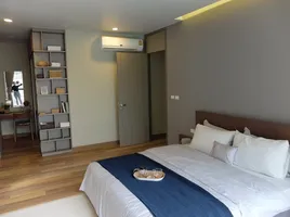 3 Schlafzimmer Wohnung zu vermieten im Kata Boutique Residence, Khlong Toei