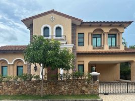 3 Schlafzimmer Villa zu verkaufen im Nusa Chivani , Na Chom Thian, Sattahip, Chon Buri