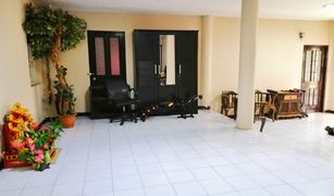 7 Bedrooms House for sale in Lak Hok, Pathum Thani 