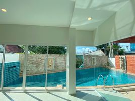 3 Schlafzimmer Villa zu vermieten in Si Sunthon, Phuket, Si Sunthon