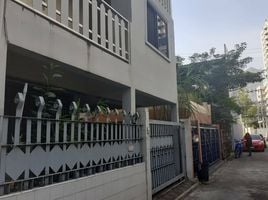 4 Schlafzimmer Haus zu verkaufen in Watthana, Bangkok, Khlong Tan Nuea