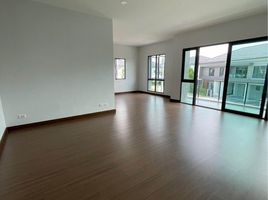 บ้านเดี่ยว 4 ห้องนอน ให้เช่า ในโครงการ เดอะ ซิตี้ บางนา, บางแก้ว