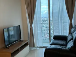 2 спален Кондо в аренду в Q House Sathorn, Khlong Ton Sai