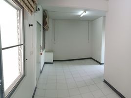 1 Schlafzimmer Wohnung zu verkaufen im Baan Ua-Athorn Khlong Thanon, Khlong Thanon, Sai Mai, Bangkok