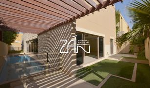 5 Schlafzimmern Villa zu verkaufen in , Abu Dhabi Lehweih Community