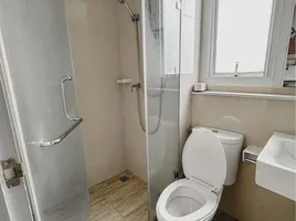 1 Schlafzimmer Wohnung zu vermieten im Rill Condo, Lak Hok, Mueang Pathum Thani