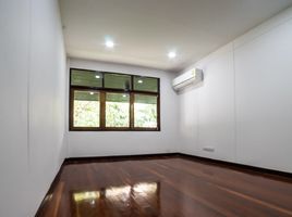 3 Bedroom Villa for rent in Benjasiri Park, Khlong Tan, Khlong Toei