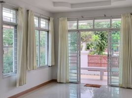 3 Bedroom Villa for sale at Baan Surinda 1, Mueang Kao
