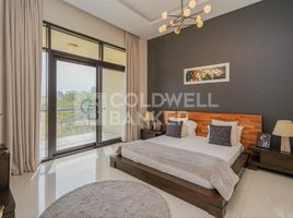 5 Bedroom Villa for sale at Longview, Golf Vista
