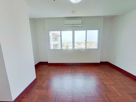 2 Bedroom Apartment for sale at Grand Siritara Condo, Mae Hia, Mueang Chiang Mai, Chiang Mai