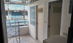 3 Bedrooms Condo for sale in Khlong Tan, Bangkok Neo Aree Apartment