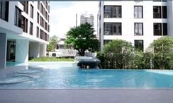 Photo 2 of the Gemeinschaftspool at Chapter Thonglor 25