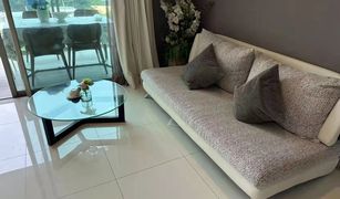 2 Bedrooms Condo for sale in Na Kluea, Pattaya The Riviera Wongamat