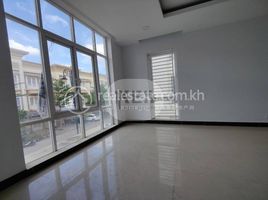 4 Bedroom House for sale in Chrouy Changvar, Chraoy Chongvar, Chrouy Changvar