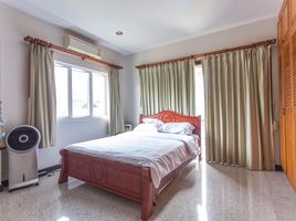 3 Schlafzimmer Villa zu verkaufen in Phuket Town, Phuket, Karon