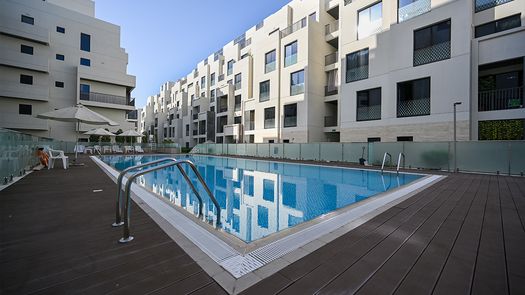 Fotos 1 of the Communal Pool at Mirdif Hills