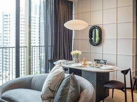 2 спален Кондо в аренду в Noble Around Sukhumvit 33, Khlong Tan Nuea, Щаттхана