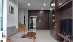 3 Bedrooms House for sale in Ratsada, Phuket 